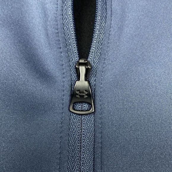 Under Armour Womens Pullover Medium FITTED Cold Gear 1/4 Zip Thumb Holes - Picture 9 of 12